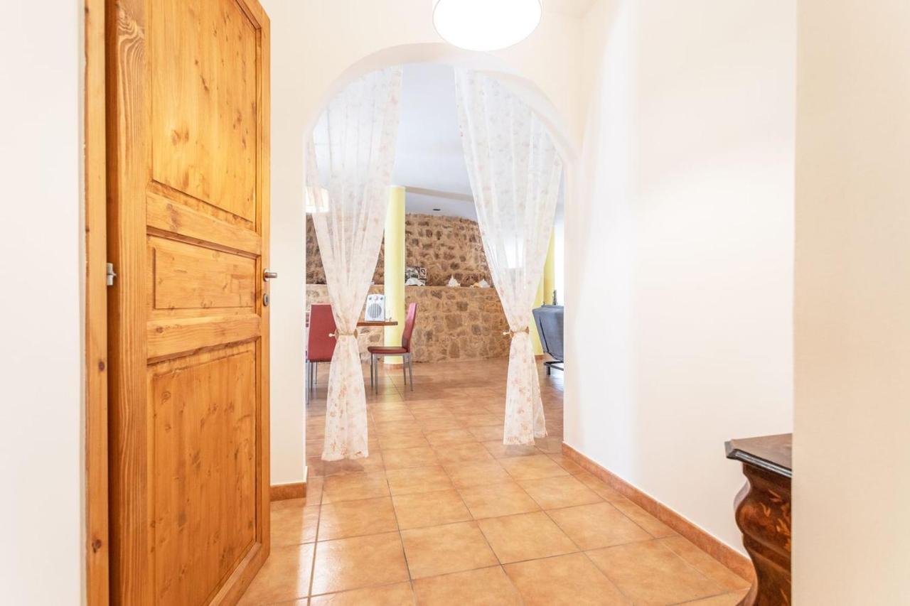 Villa Stracca Con Ampio Spazio Esterno Capilungo المظهر الخارجي الصورة